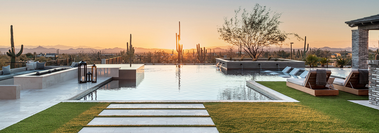 On Site Landscape built this negative edge pool as part of a larger landscape architecture project located in Scottsdale Arizona
